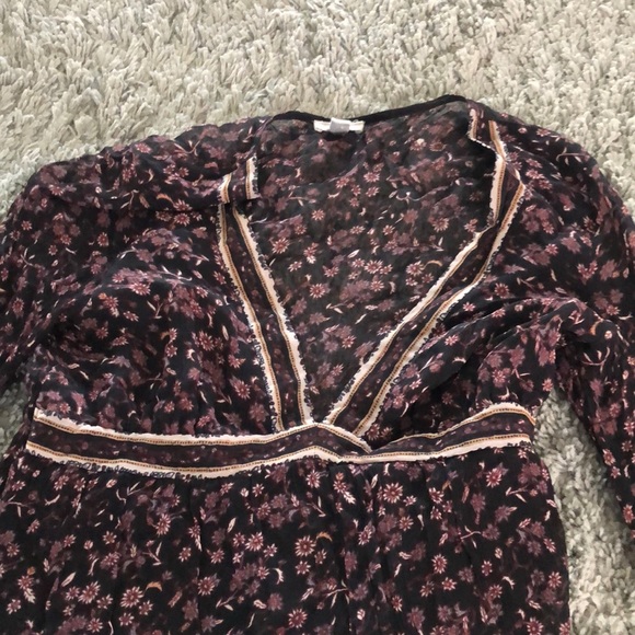 Maxi - Picture 2 of 3